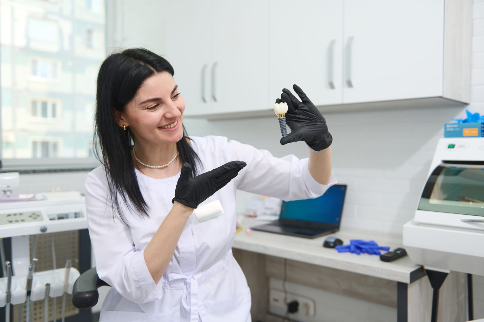 dental-implant-near-me Dental Implants in Toronto Canada
